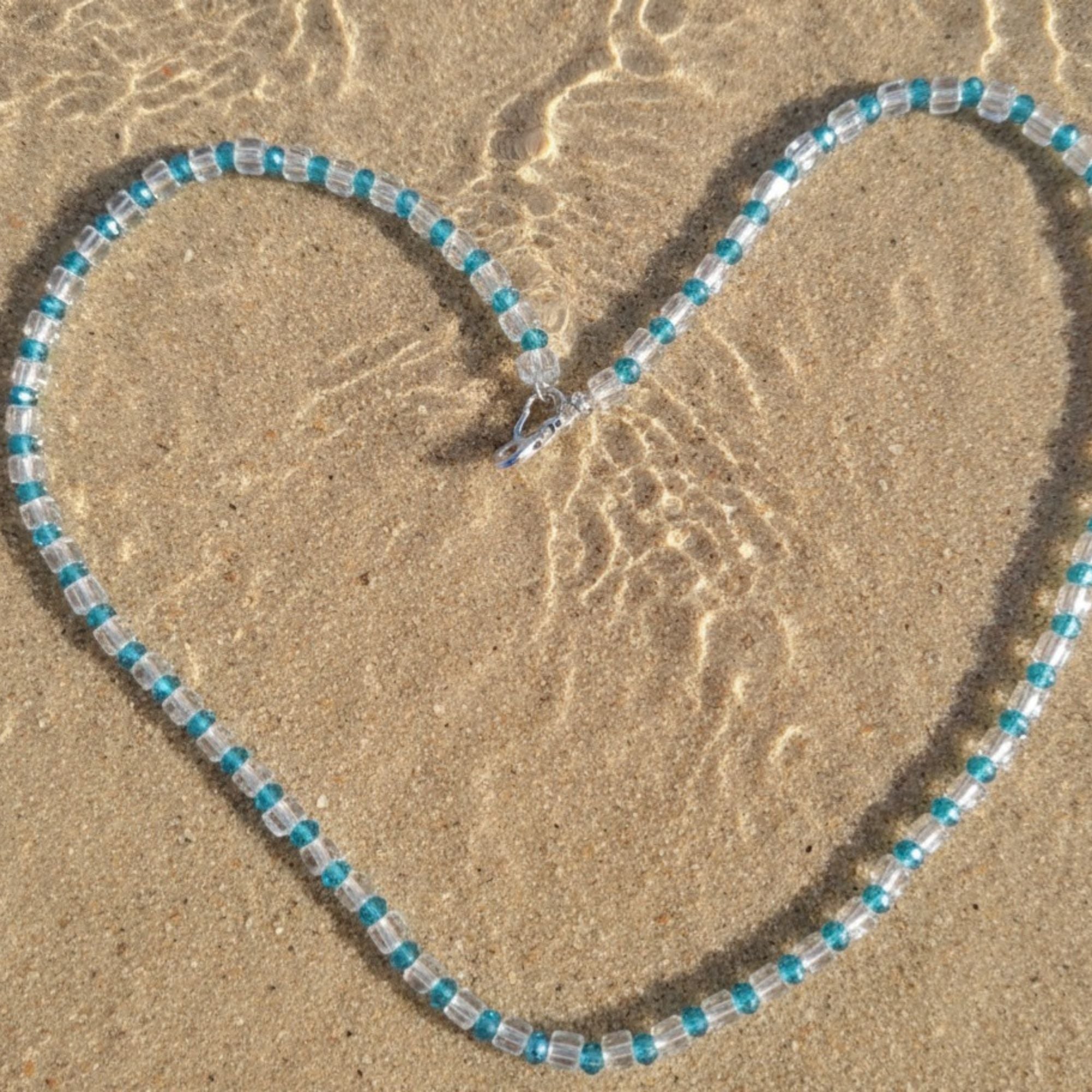 Clear & Turquoise Glass Necklace – Aqua