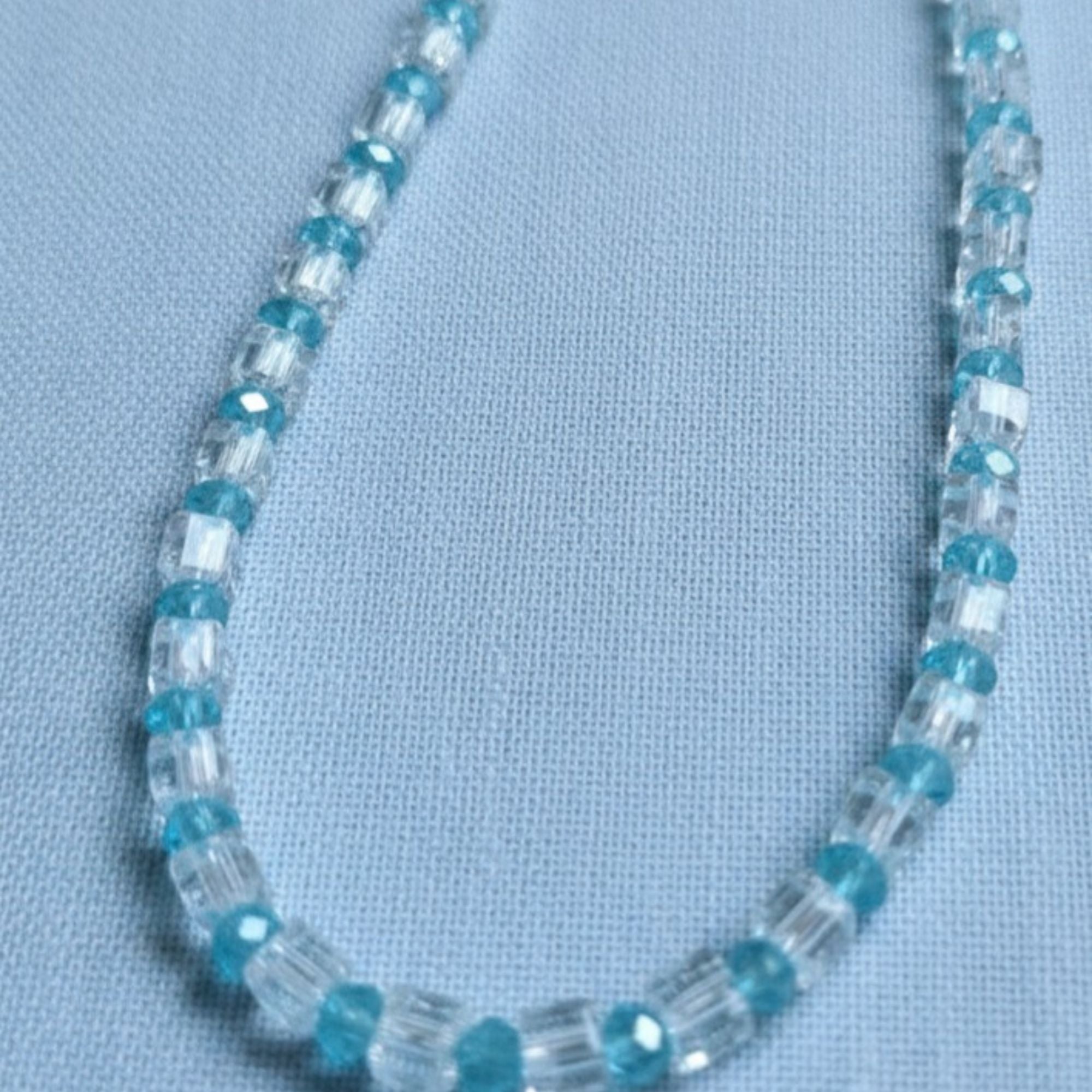 Clear & Turquoise Glass Necklace – Aqua