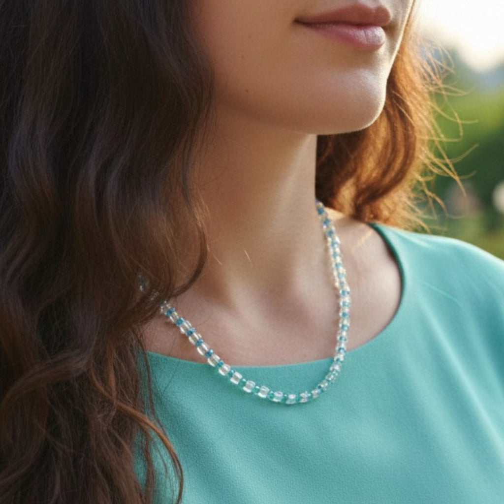 Clear & Turquoise Glass Necklace – Aqua