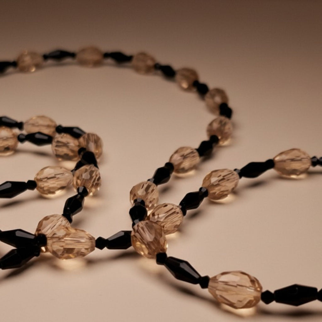 Quiet Luxury in Glass – Amber Noir