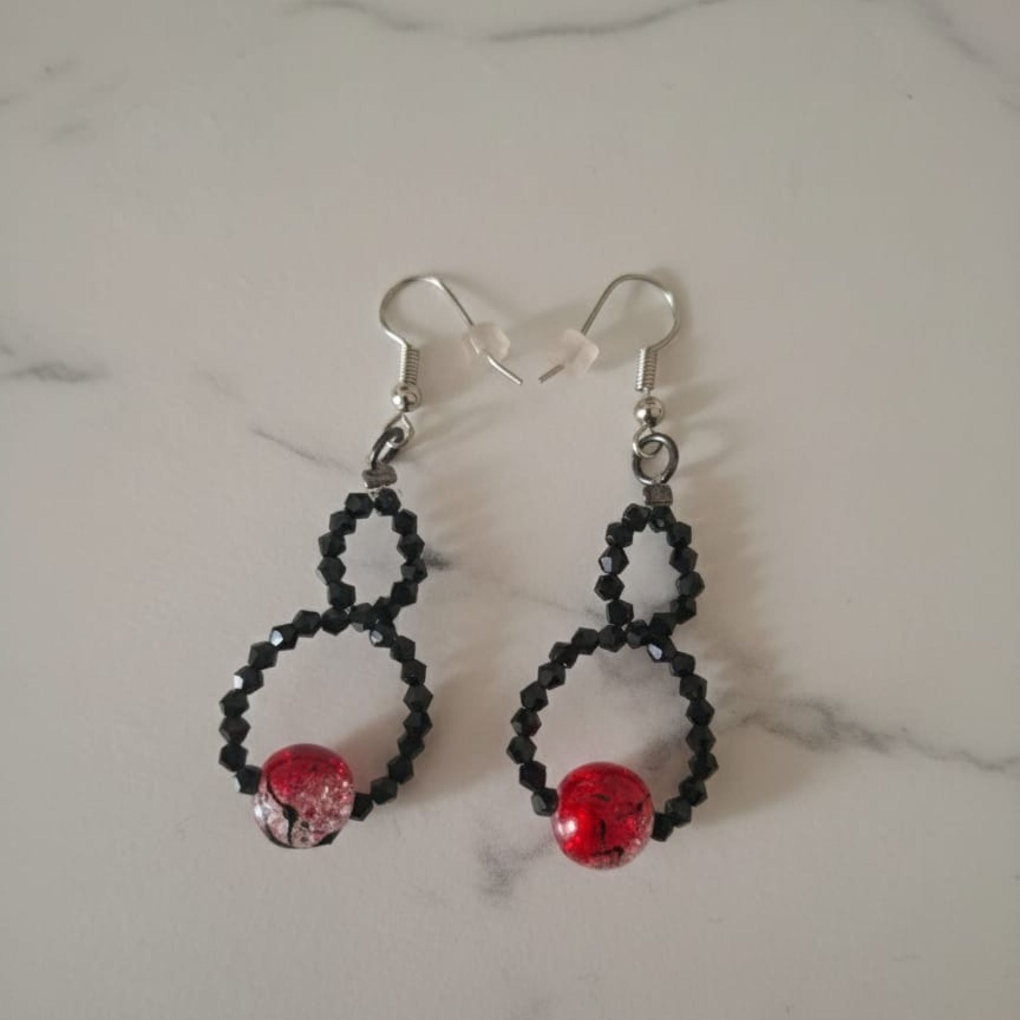 Black Dangle Earrings with Red Accent – Black & Bold