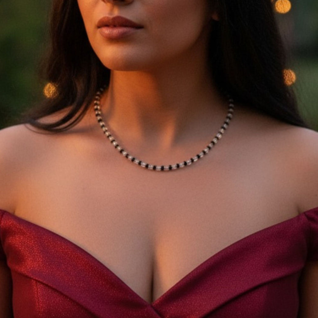 Timeless Black, Illuminated Crystal – Ebony