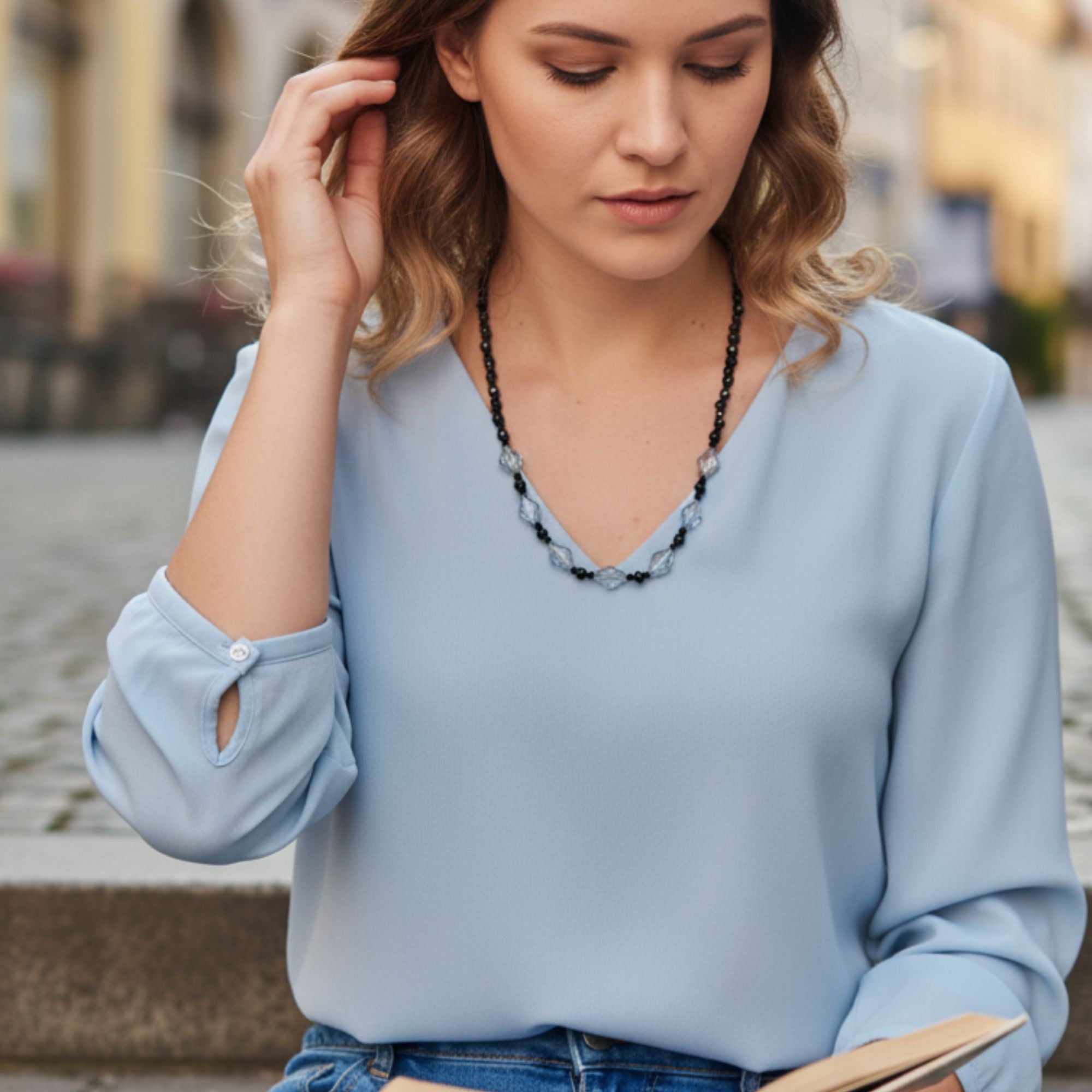 Modern Blue & Black Necklace – Blue Night