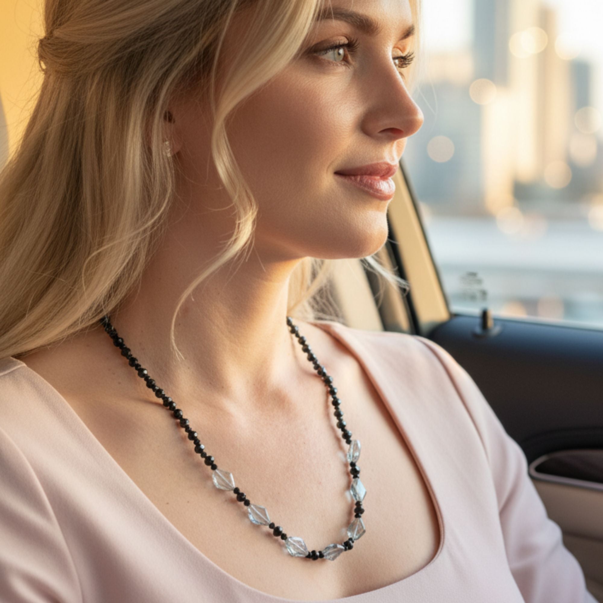 Modern Blue & Black Necklace – Blue Night