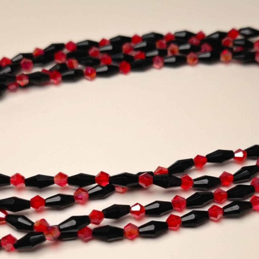 Expression in Red & Black – Ruby Rush