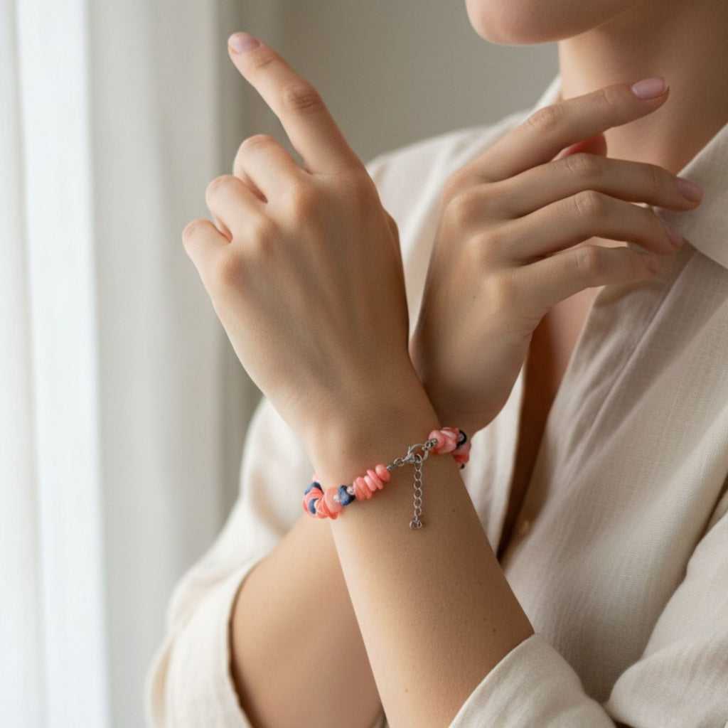 Coral & Lapis Lazuli Gemstone Bracelet – Handmade Ocean-Inspired Jewelry – Coral Blossom