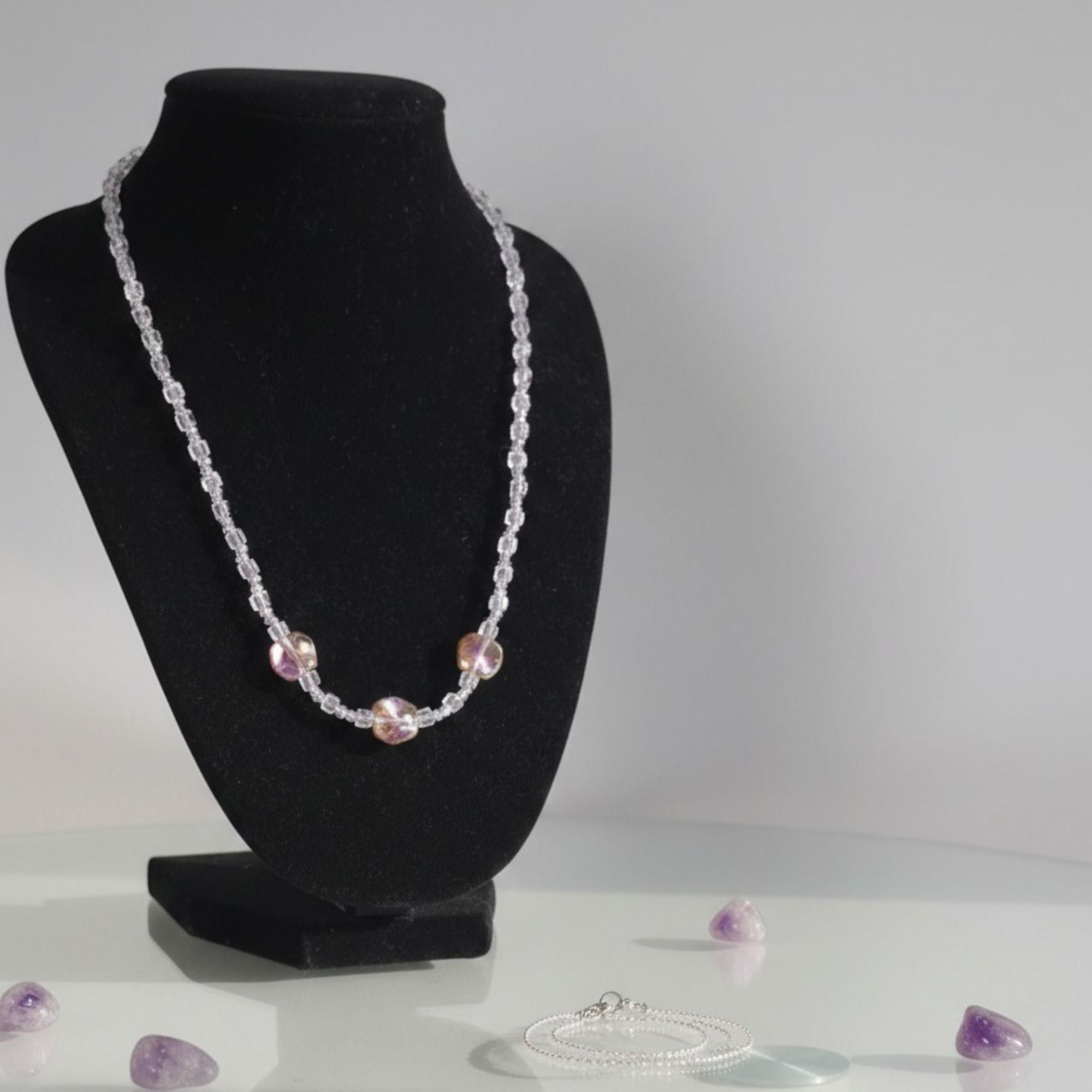 A Luminous Glass Bead Necklace – Velaris