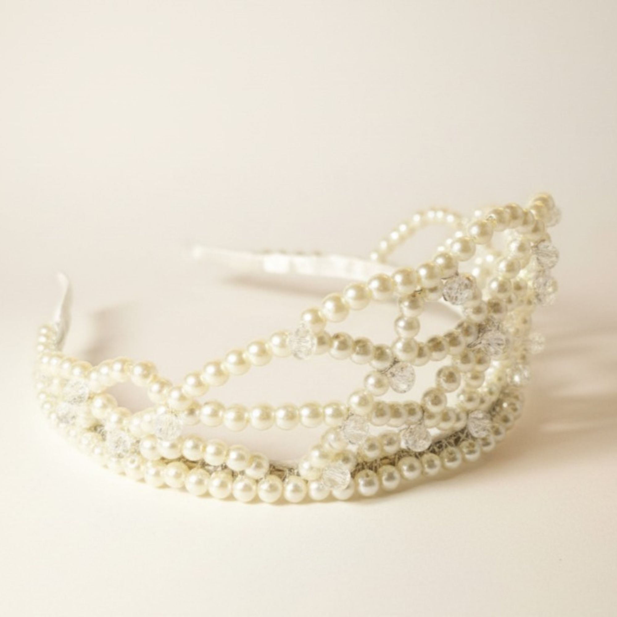 Pearl Bridal Crown in Gold and Cream – Handmade Wedding Hair Accessory – Ivory Dream