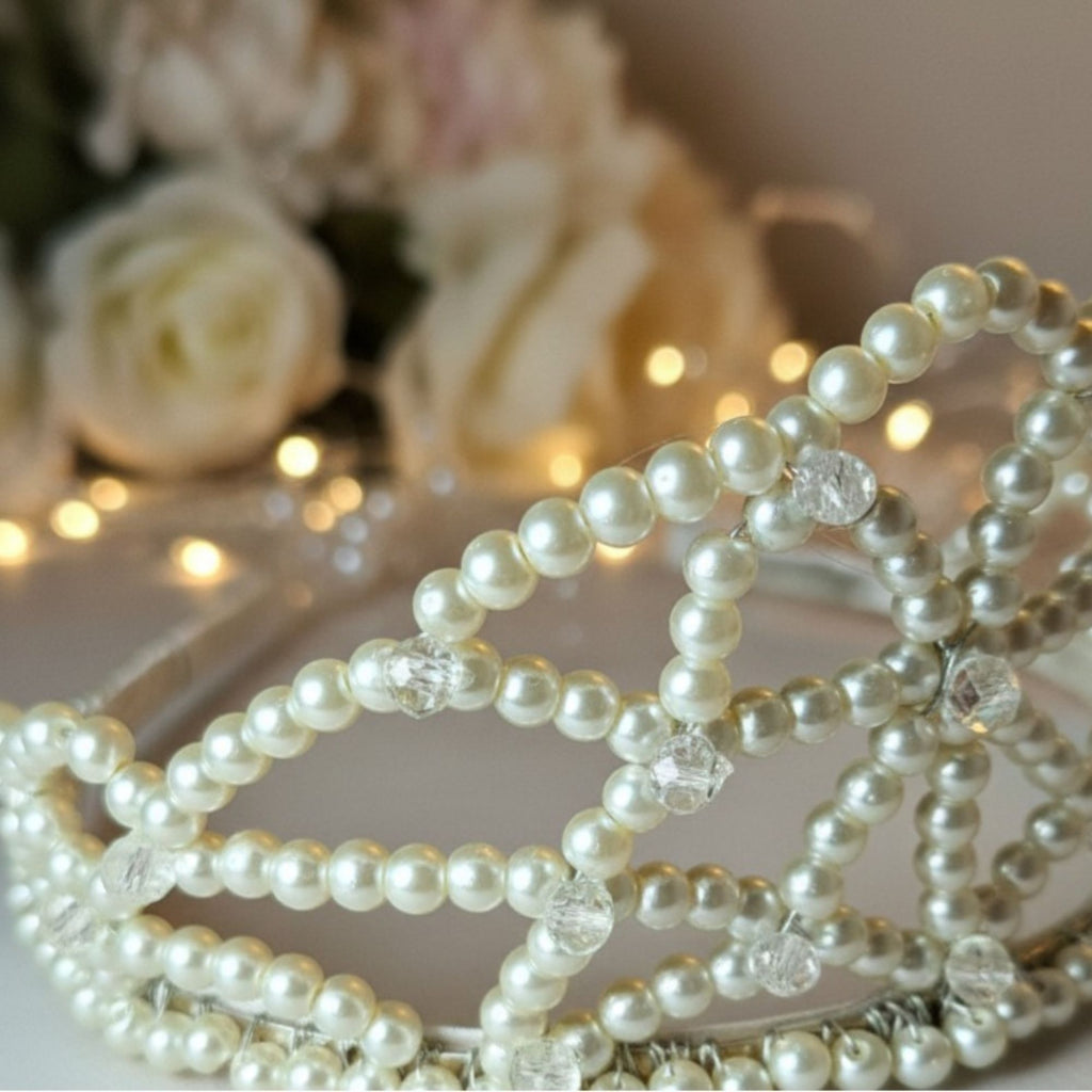 Pearl Bridal Crown in Gold and Cream – Handmade Wedding Hair Accessory – Ivory Dream