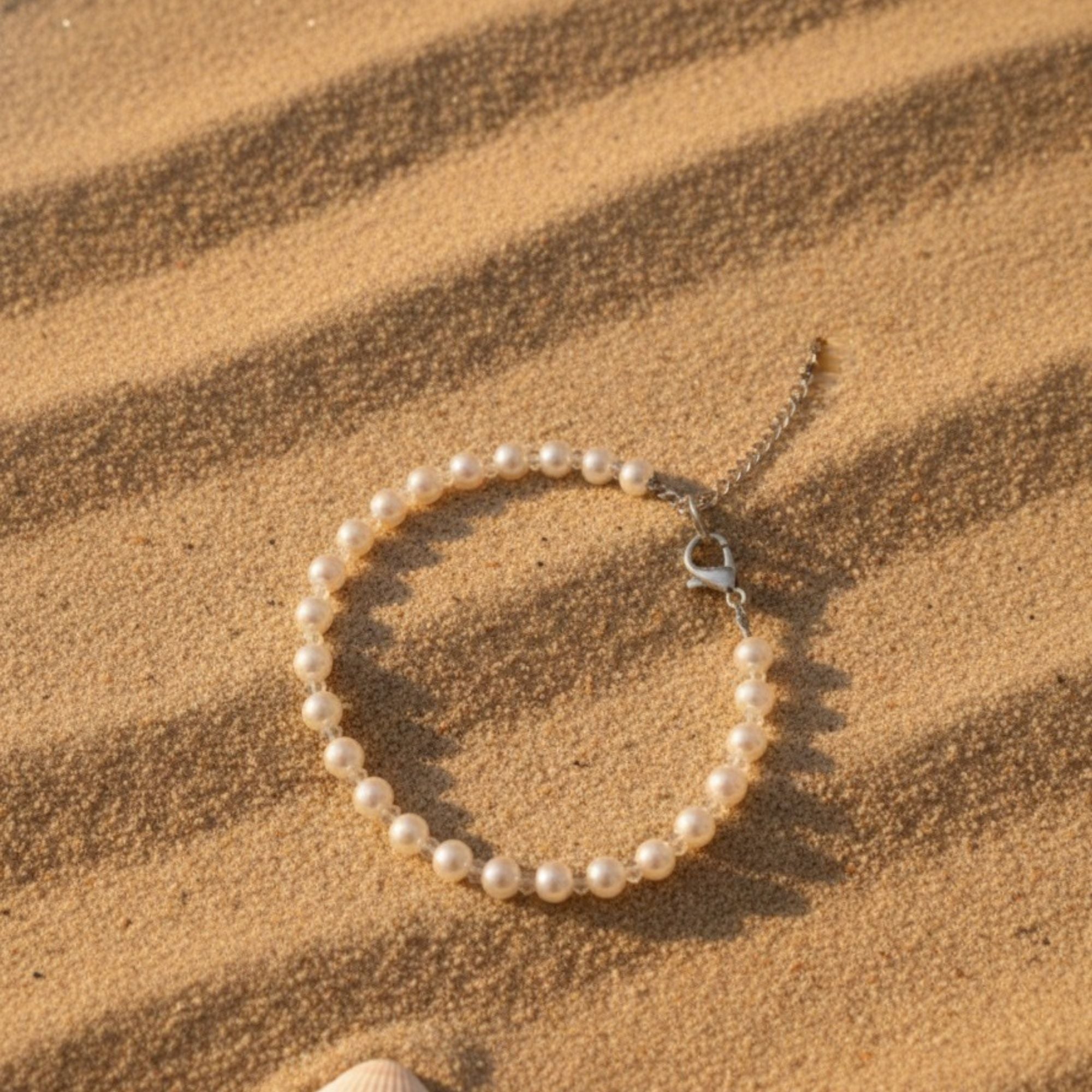 White Pearl Bracelet with Extension Chain – Lyra