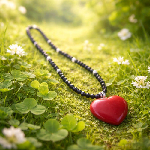 Black Beaded Necklace with Red Jasper Heart – Handmade Minimalist Jewelry – Sirius