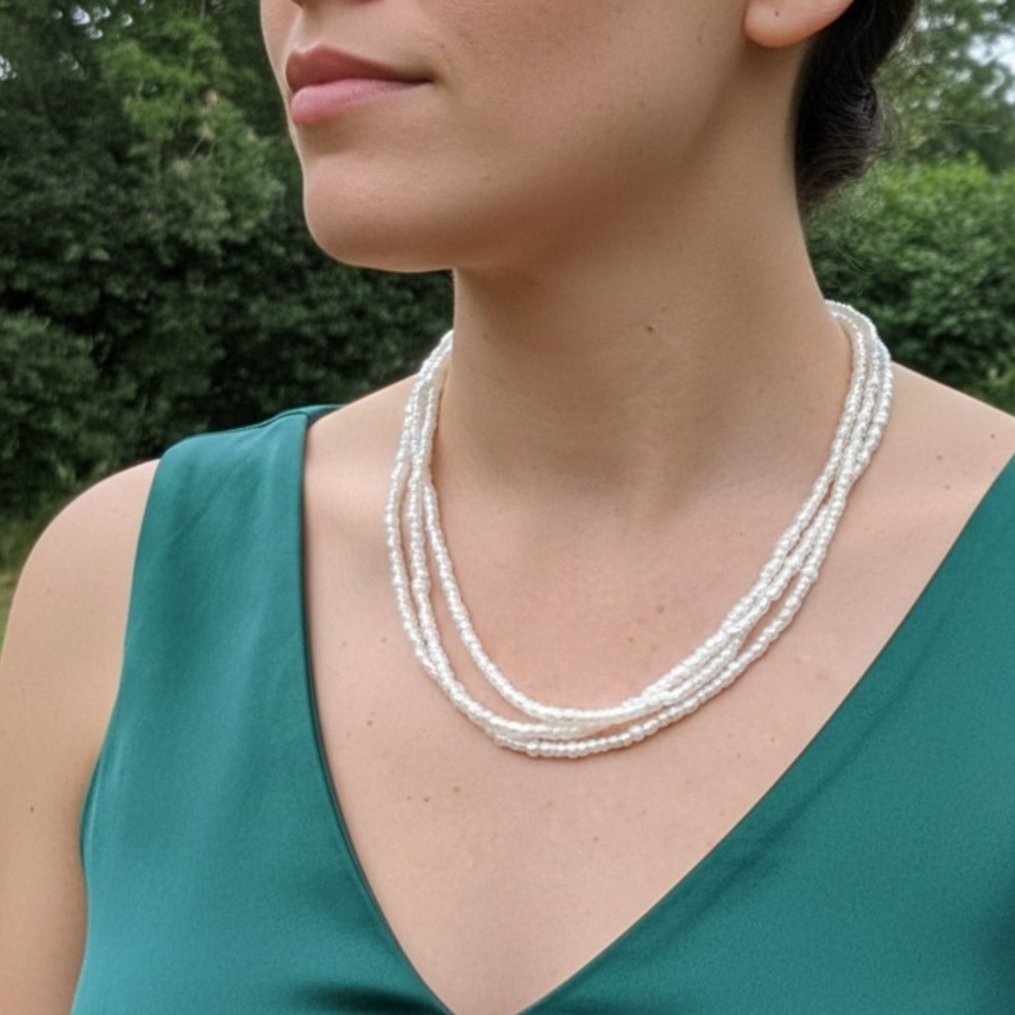 Elegant Pearl Necklace in White & Champagne – Moonlight Glow